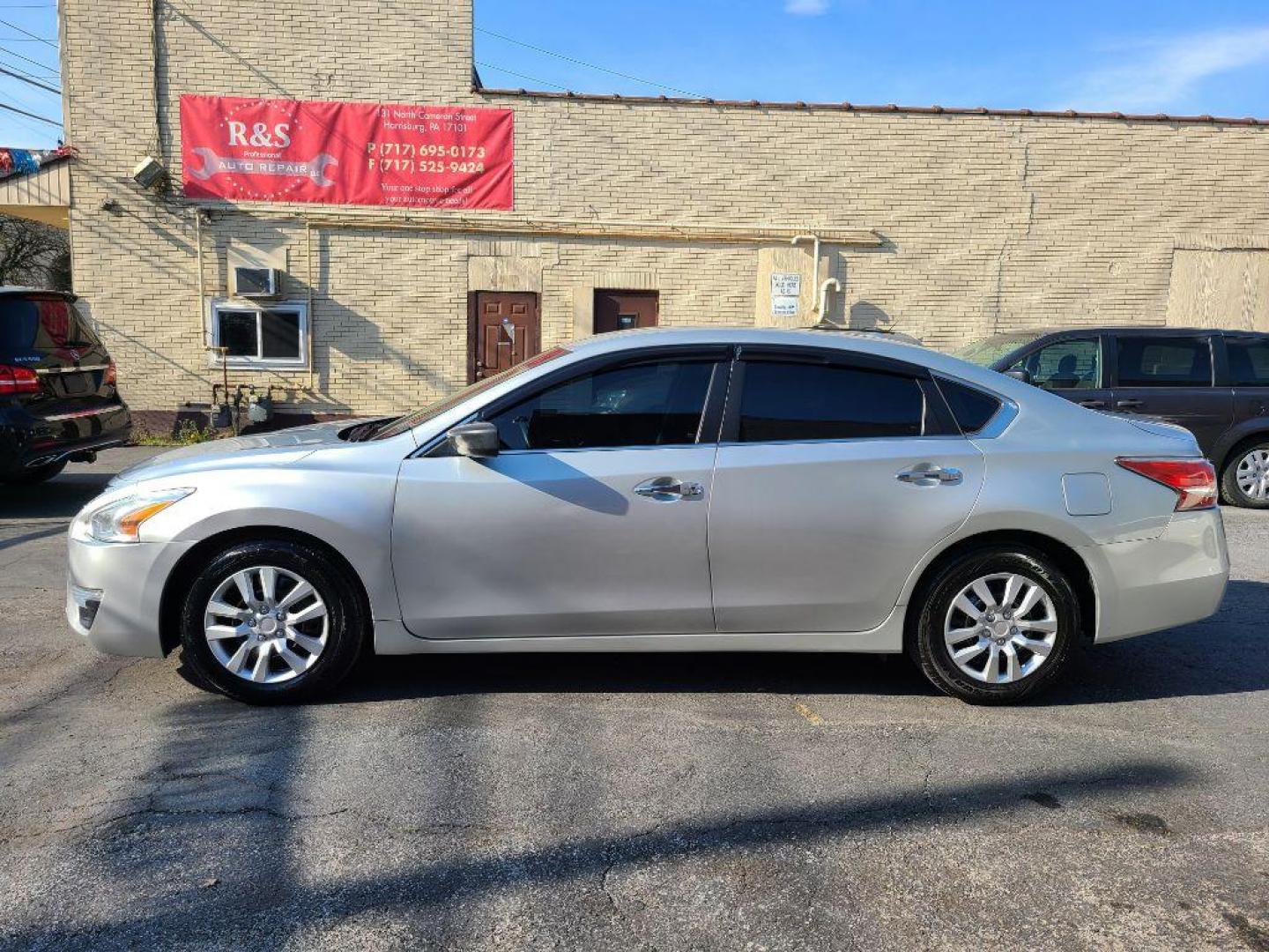 2015 SILVER NISSAN ALTIMA 2.5 (1N4AL3AP8FC) with an 2.5L engine, Continuously Variable transmission, located at 7981 Paxton Street, Harrisburg, PA, 17111, (717) 561-2926, 40.261490, -76.749229 - WE FINANCE!!! Good Credit/ Bad Credit/ No Credit - ALL Trade-Ins Welcomed!!! ***Guaranteed Credit Approval*** APPLY ONLINE or CALL us TODAY ;) Internet Prices and Marketplace Prices are SPECIAL discounted ***CASH DEALS*** Retail Prices are higher. Please call us to discuss your cash and finan - Photo#1