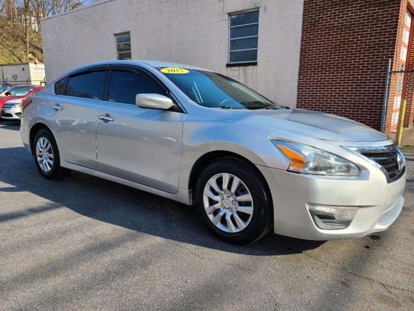 2015 SILVER NISSAN ALTIMA 2.5 (1N4AL3AP8FC) with an 2.5L engine, Continuously Variable transmission, located at 7981 Paxton Street, Harrisburg, PA, 17111, (717) 561-2926, 40.261490, -76.749229 - WE FINANCE!!! Good Credit/ Bad Credit/ No Credit - ALL Trade-Ins Welcomed!!! ***Guaranteed Credit Approval*** APPLY ONLINE or CALL us TODAY ;) Internet Prices and Marketplace Prices are SPECIAL discounted ***CASH DEALS*** Retail Prices are higher. Please call us to discuss your cash and finan - Photo#6