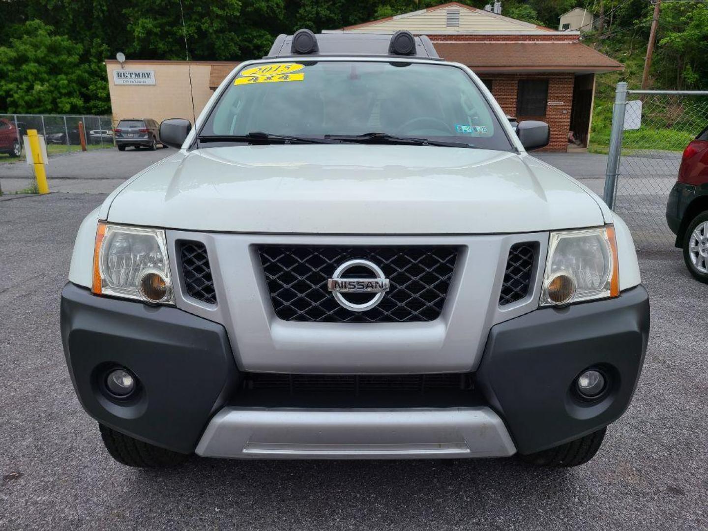 2015 WHITE NISSAN XTERRA PRO 4X (5N1AN0NW0FN) with an 4.0L engine, Automatic transmission, located at 7981 Paxton Street, Harrisburg, PA, 17111, (717) 561-2926, 40.261490, -76.749229 - WE FINANCE!!! Good Credit/ Bad Credit/ No Credit - ALL Trade-Ins Welcomed!!! ***Guaranteed Credit Approval*** APPLY ONLINE or CALL us TODAY ;) Internet Prices and Marketplace Prices are SPECIAL discounted ***CASH DEALS*** Retail Prices are higher. Please call us to discuss your cash and finan - Photo#7