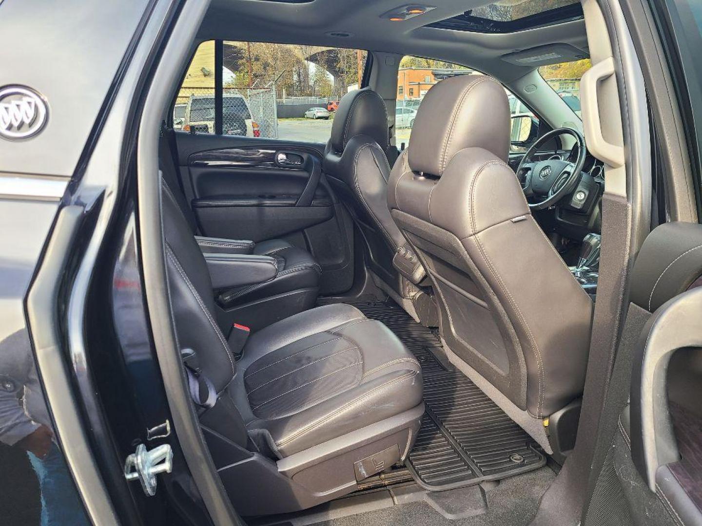 2016 BLACK BUICK ENCLAVE (5GAKVBKD7GJ) with an 3.6L engine, Automatic transmission, located at 117 North Cameron Street, Harrisburg, PA, 17101, (717) 963-8962, 40.266762, -76.875259 - WE FINANCE!!! Good Credit/ Bad Credit/ No Credit - ALL Trade-Ins Welcomed!!! ***Guaranteed Credit Approval*** APPLY ONLINE or CALL us TODAY ;) Internet Prices and Marketplace Prices are SPECIAL discounted ***CASH DEALS*** Retail Prices are higher. Please call us to discuss your cash and finan - Photo#11