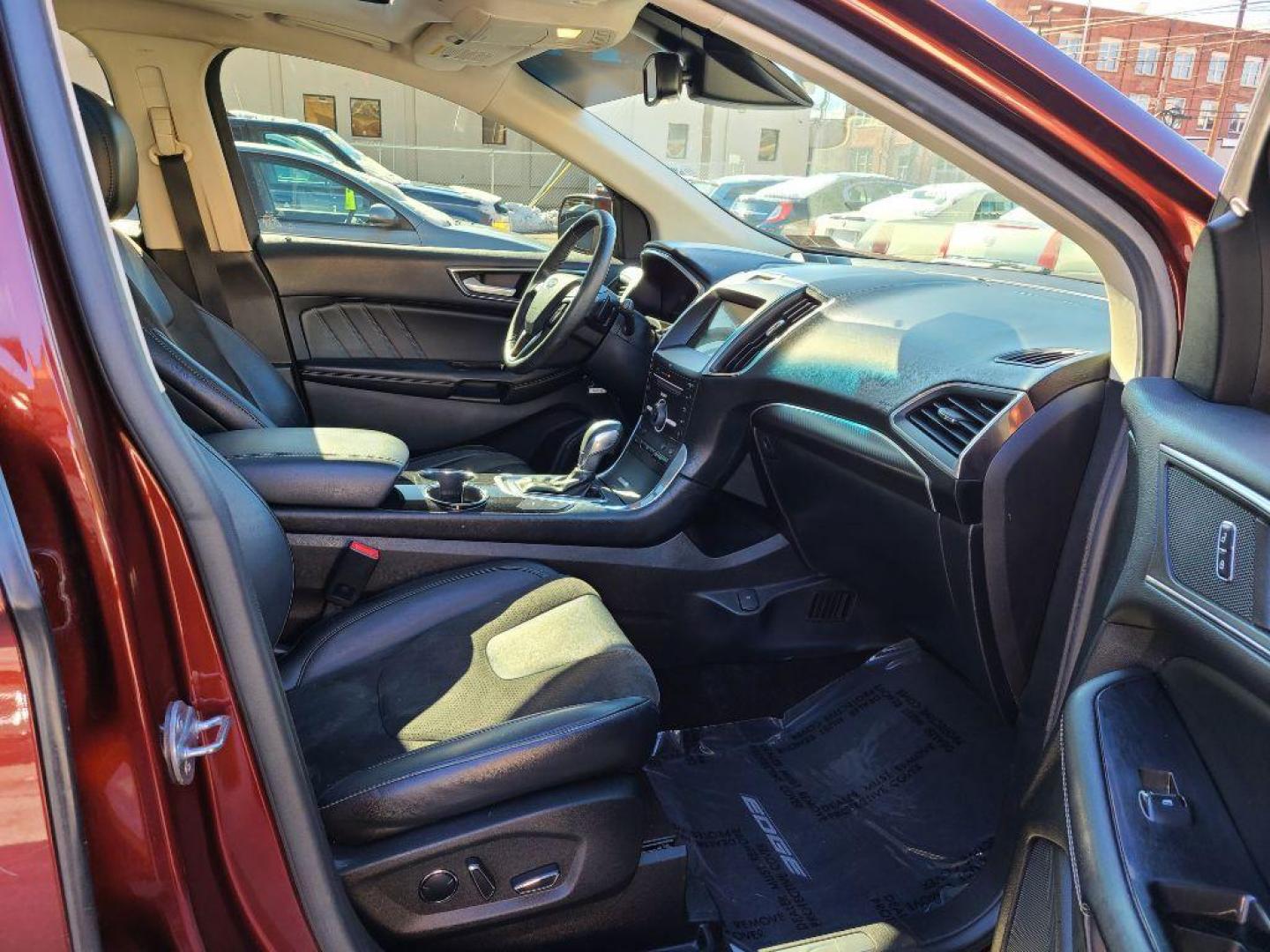 2016 BURGUN FORD EDGE SPORT (2FMPK4AP2GB) with an 2.7L engine, Automatic transmission, located at 7981 Paxton Street, Harrisburg, PA, 17111, (717) 561-2926, 40.261490, -76.749229 - WE FINANCE!!! Good Credit/ Bad Credit/ No Credit - ALL Trade-Ins Welcomed!!! ***Guaranteed Credit Approval*** APPLY ONLINE or CALL us TODAY ;) Internet Prices and Marketplace Prices are SPECIAL discounted ***CASH DEALS*** Retail Prices are higher. Please call us to discuss your cash and finan - Photo#13