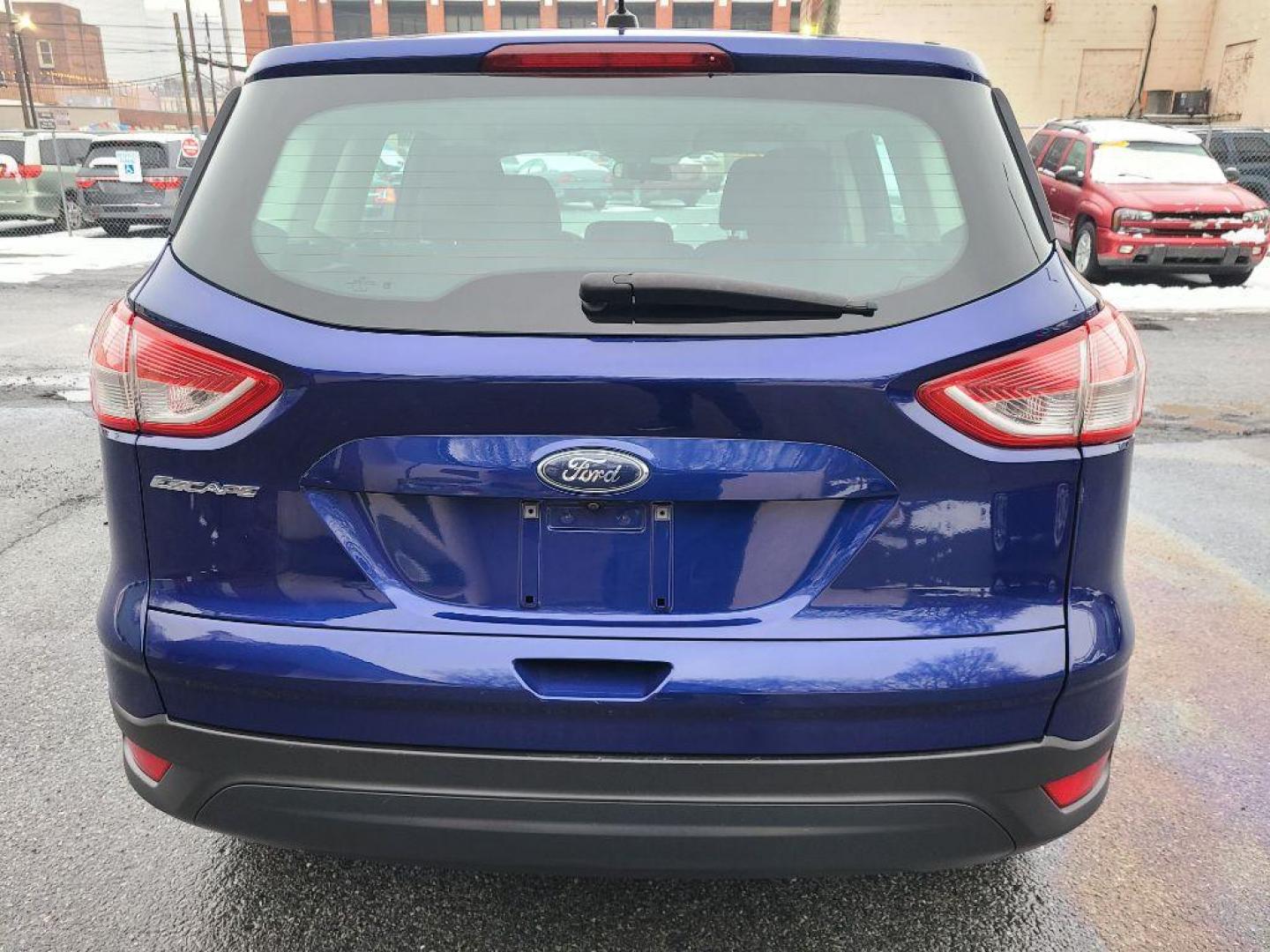 2016 BLUE FORD ESCAPE S (1FMCU0F73GU) with an 2.5L engine, Automatic transmission, located at 117 North Cameron Street, Harrisburg, PA, 17101, (717) 963-8962, 40.266762, -76.875259 - WE FINANCE!!! Good Credit/ Bad Credit/ No Credit - ALL Trade-Ins Welcomed!!! ***Guaranteed Credit Approval*** APPLY ONLINE or CALL us TODAY ;) Internet Prices and Marketplace Prices are SPECIAL discounted ***CASH DEALS*** Retail Prices are higher. Please call us to discuss your cash and finan - Photo#3