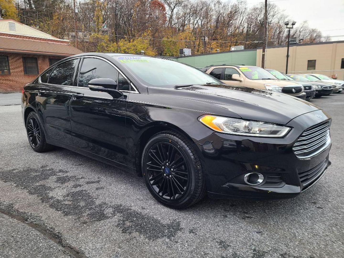 2016 BLACK FORD FUSION SE (3FA6P0HD2GR) with an 1.5L engine, Automatic transmission, located at 7981 Paxton Street, Harrisburg, PA, 17111, (717) 561-2926, 40.261490, -76.749229 - WE FINANCE!!! Good Credit/ Bad Credit/ No Credit - ALL Trade-Ins Welcomed!!! ***Guaranteed Credit Approval*** APPLY ONLINE or CALL us TODAY ;) Internet Prices and Marketplace Prices are SPECIAL discounted ***CASH DEALS*** Retail Prices are higher. Please call us to discuss your cash and finan - Photo#6