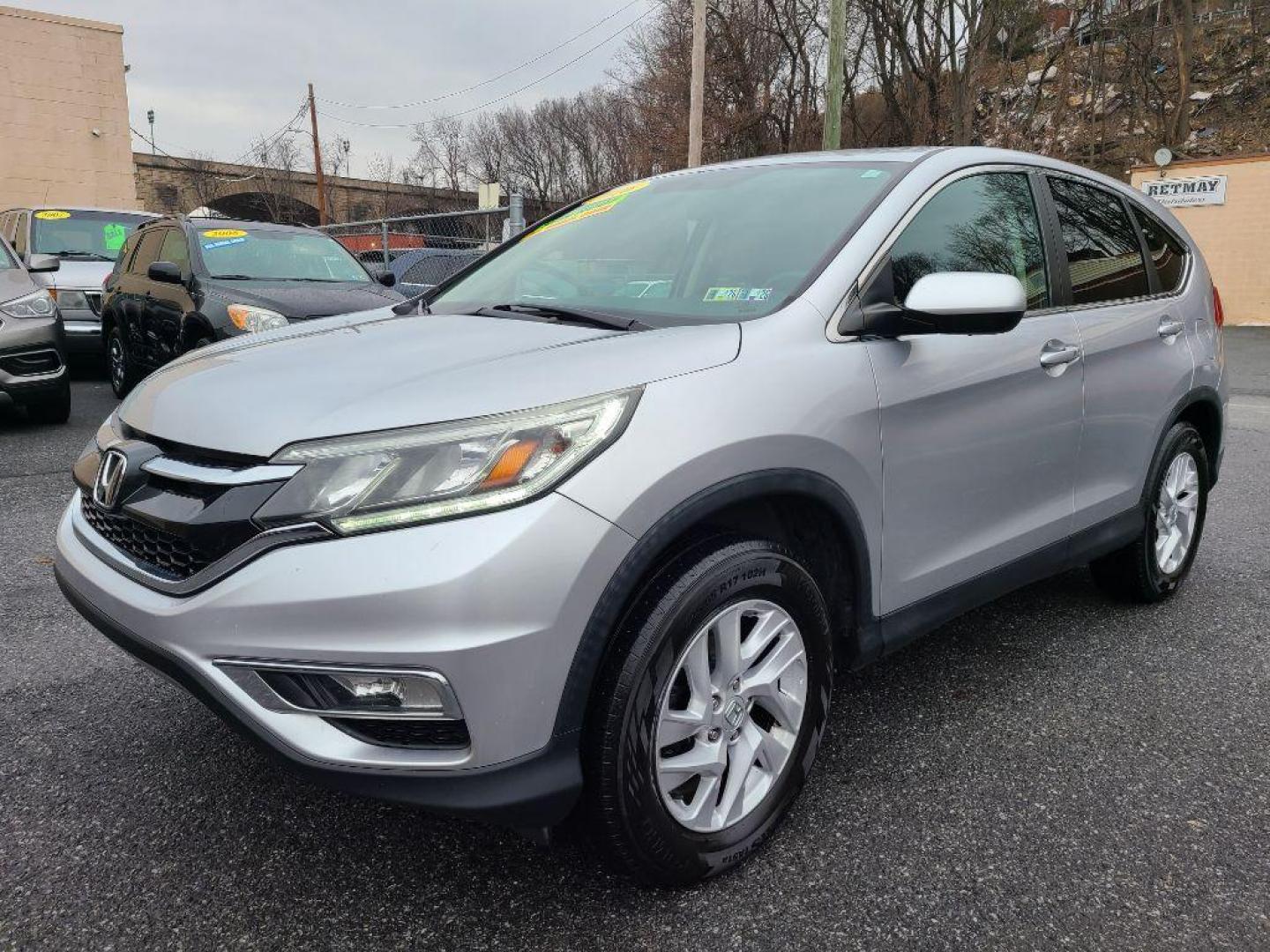 2016 SILVER HONDA CR-V EX (2HKRM4H55GH) with an 2.4L engine, Continuously Variable transmission, located at 117 North Cameron Street, Harrisburg, PA, 17101, (717) 963-8962, 40.266762, -76.875259 - WE FINANCE!!! Good Credit/ Bad Credit/ No Credit - ALL Trade-Ins Welcomed!!! ***Guaranteed Credit Approval*** APPLY ONLINE or CALL us TODAY ;) Internet Prices and Marketplace Prices are SPECIAL discounted ***CASH DEALS*** Retail Prices are higher. Please call us to discuss your cash and finan - Photo#0