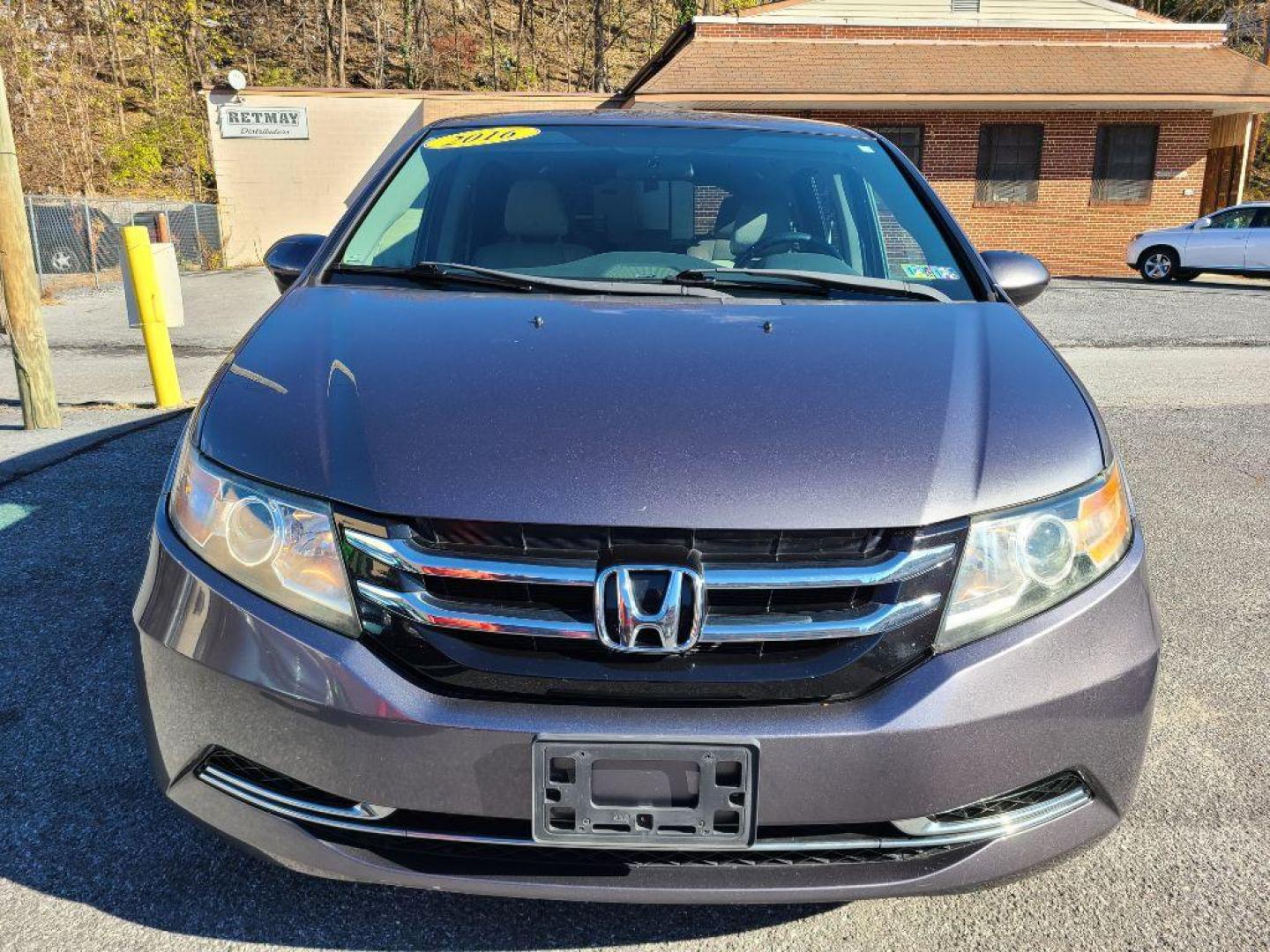 2016 GRAY HONDA ODYSSEY EX (5FNRL5H44GB) with an 3.5L engine, Automatic transmission, located at 7981 Paxton Street, Harrisburg, PA, 17111, (717) 561-2926, 40.261490, -76.749229 - WE FINANCE!!! Good Credit/ Bad Credit/ No Credit - ALL Trade-Ins Welcomed!!! ***Guaranteed Credit Approval*** APPLY ONLINE or CALL us TODAY ;) Internet Prices and Marketplace Prices are SPECIAL discounted ***CASH DEALS*** Retail Prices are higher. Please call us to discuss your cash and finan - Photo#6