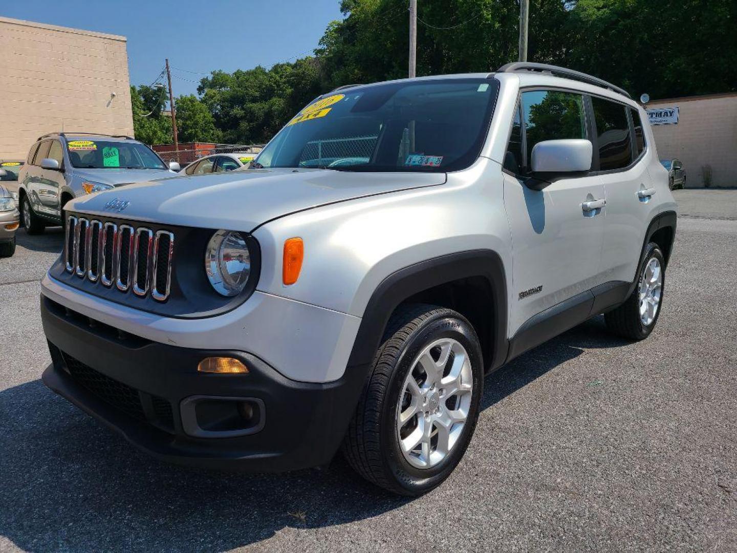 2016 SILVER JEEP RENEGADE LATITUDE (ZACCJBBT3GP) with an 2.4L engine, Automatic transmission, located at 7981 Paxton Street, Harrisburg, PA, 17111, (717) 561-2926, 40.261490, -76.749229 - WE FINANCE!!! Good Credit/ Bad Credit/ No Credit - ALL Trade-Ins Welcomed!!! ***Guaranteed Credit Approval*** APPLY ONLINE or CALL us TODAY ;) Internet Prices and Marketplace Prices are SPECIAL discounted ***CASH DEALS*** Retail Prices are higher. Please call us to discuss your cash and finan - Photo#0