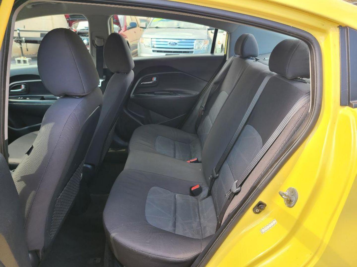 2016 YELLOW KIA RIO LX (KNADM4A32G6) with an 1.6L engine, 6-Speed Manual transmission, located at 117 North Cameron Street, Harrisburg, PA, 17101, (717) 963-8962, 40.266762, -76.875259 - WE FINANCE!!! Good Credit/ Bad Credit/ No Credit - ALL Trade-Ins Welcomed!!! ***Guaranteed Credit Approval*** APPLY ONLINE or CALL us TODAY ;) Internet Prices and Marketplace Prices are SPECIAL discounted ***CASH DEALS*** Retail Prices are higher. Please call us to discuss your cash and finan - Photo#11