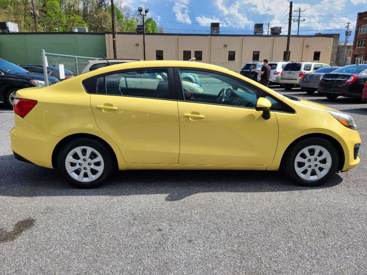 2016 YELLOW KIA RIO LX (KNADM4A32G6) with an 1.6L engine, 6-Speed Manual transmission, located at 117 North Cameron Street, Harrisburg, PA, 17101, (717) 963-8962, 40.266762, -76.875259 - WE FINANCE!!! Good Credit/ Bad Credit/ No Credit - ALL Trade-Ins Welcomed!!! ***Guaranteed Credit Approval*** APPLY ONLINE or CALL us TODAY ;) Internet Prices and Marketplace Prices are SPECIAL discounted ***CASH DEALS*** Retail Prices are higher. Please call us to discuss your cash and finan - Photo#5