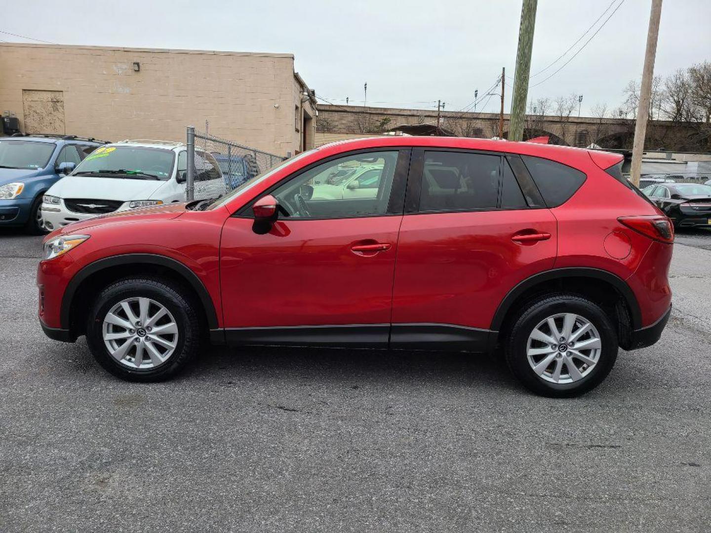 2016 BURGUN MAZDA CX-5 TOURING (JM3KE4CY5G0) with an 2.5L engine, Automatic transmission, located at 117 North Cameron Street, Harrisburg, PA, 17101, (717) 963-8962, 40.266762, -76.875259 - WE FINANCE!!! Good Credit/ Bad Credit/ No Credit - ALL Trade-Ins Welcomed!!! ***Guaranteed Credit Approval*** APPLY ONLINE or CALL us TODAY ;) Internet Prices and Marketplace Prices are SPECIAL discounted ***CASH DEALS*** Retail Prices are higher. Please call us to discuss your cash and finan - Photo#1