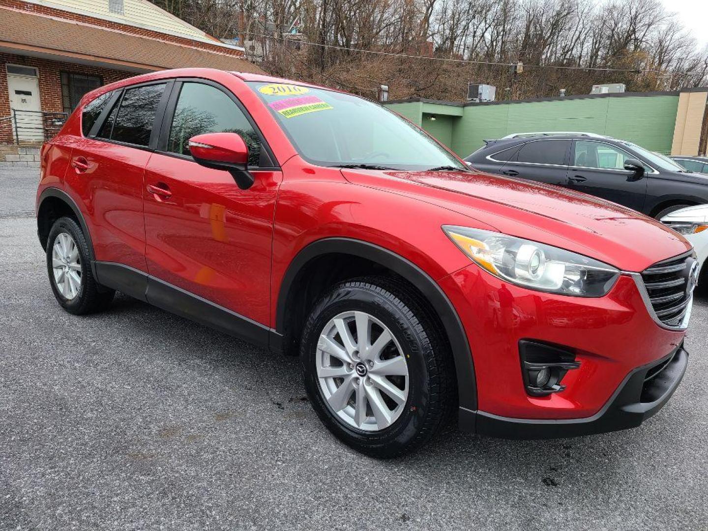 2016 BURGUN MAZDA CX-5 TOURING (JM3KE4CY5G0) with an 2.5L engine, Automatic transmission, located at 117 North Cameron Street, Harrisburg, PA, 17101, (717) 963-8962, 40.266762, -76.875259 - WE FINANCE!!! Good Credit/ Bad Credit/ No Credit - ALL Trade-Ins Welcomed!!! ***Guaranteed Credit Approval*** APPLY ONLINE or CALL us TODAY ;) Internet Prices and Marketplace Prices are SPECIAL discounted ***CASH DEALS*** Retail Prices are higher. Please call us to discuss your cash and finan - Photo#6