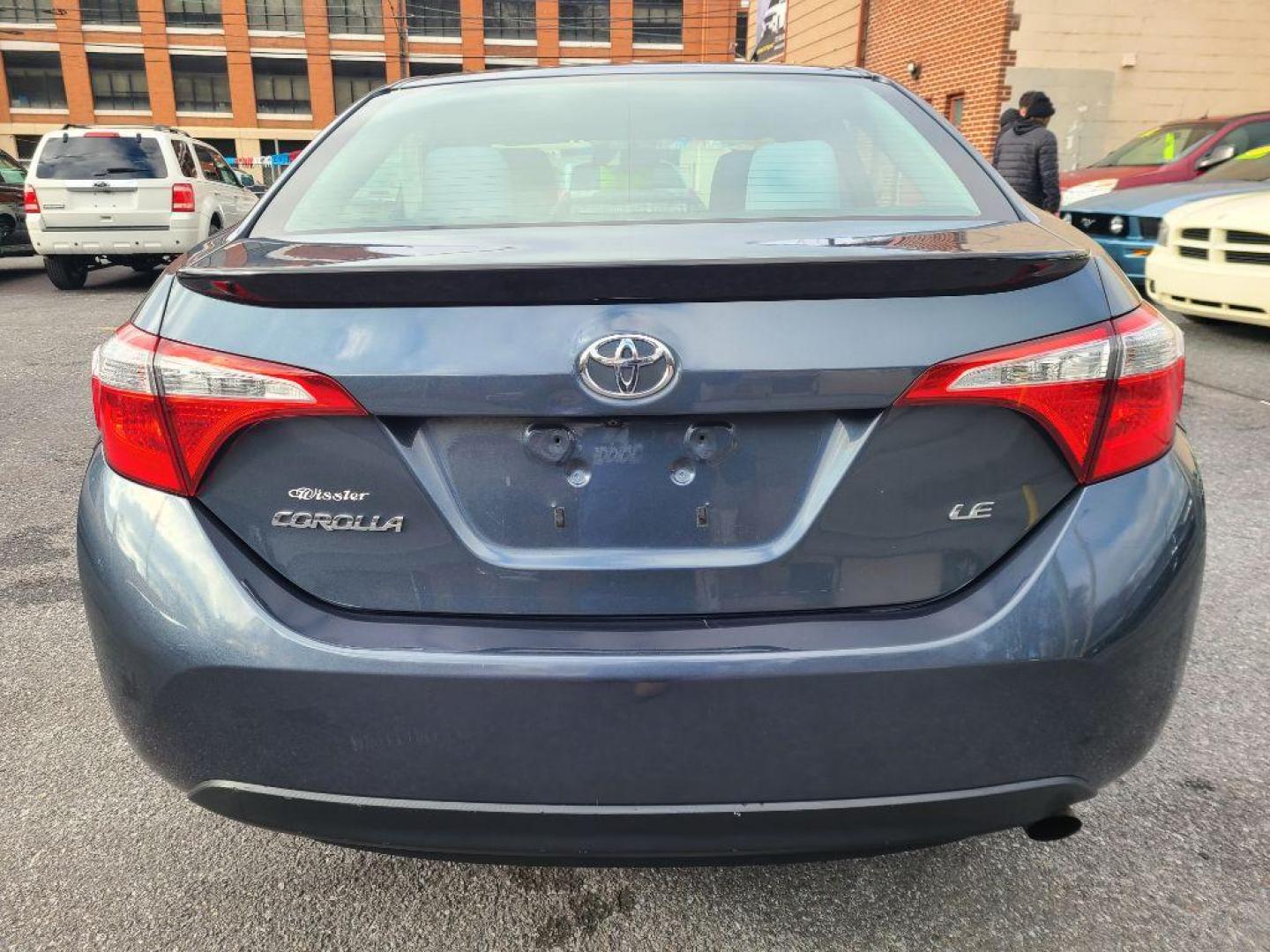 2016 GRAY TOYOTA COROLLA LE (2T1BURHE3GC) with an 1.8L engine, Automatic transmission, located at 7981 Paxton Street, Harrisburg, PA, 17111, (717) 561-2926, 40.261490, -76.749229 - WE FINANCE!!! Good Credit/ Bad Credit/ No Credit - ALL Trade-Ins Welcomed!!! ***Guaranteed Credit Approval*** APPLY ONLINE or CALL us TODAY ;) Internet Prices and Marketplace Prices are SPECIAL discounted ***CASH DEALS*** Retail Prices are higher. Please call us to discuss your cash and finan - Photo#3