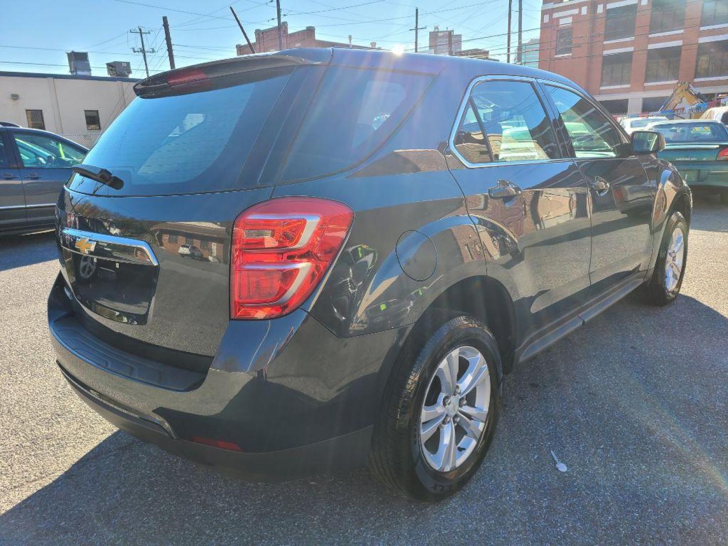 2017 GRAY CHEVROLET EQUINOX LS (2GNALBEK9H1) with an 2.4L engine, Automatic transmission, located at 7981 Paxton Street, Harrisburg, PA, 17111, (717) 561-2926, 40.261490, -76.749229 - WE FINANCE!!! Good Credit/ Bad Credit/ No Credit - ALL Trade-Ins Welcomed!!! ***Guaranteed Credit Approval*** APPLY ONLINE or CALL us TODAY ;) Internet Prices and Marketplace Prices are SPECIAL discounted ***CASH DEALS*** Retail Prices are higher. Please call us to discuss your cash and finan - Photo#4