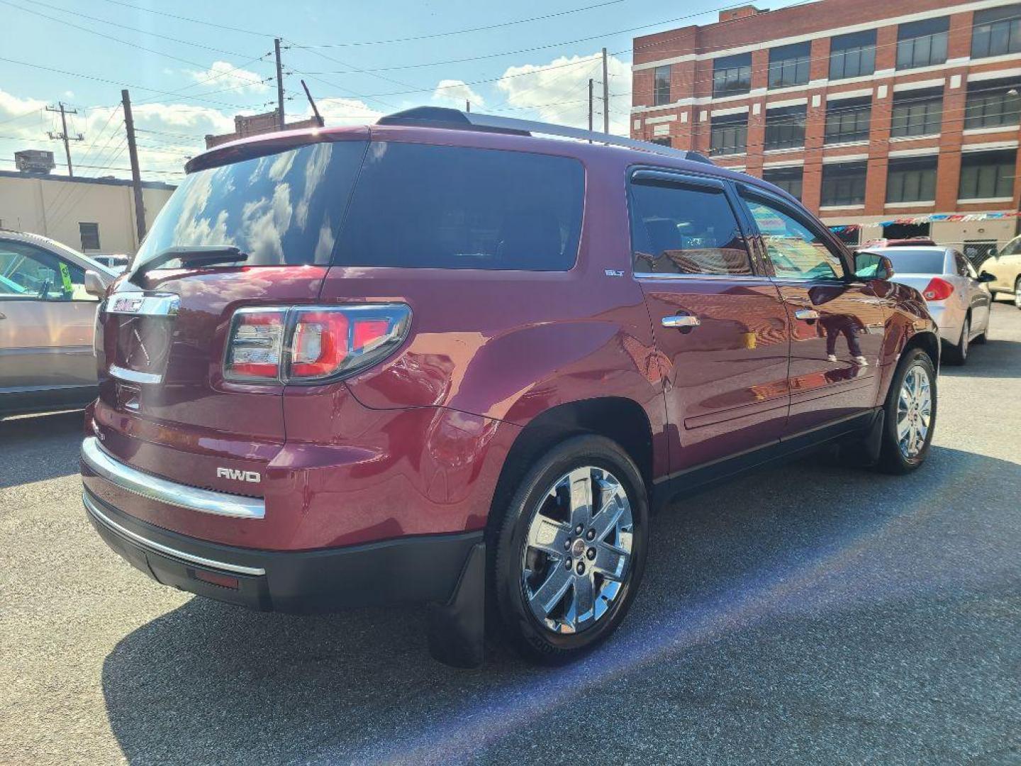 2017 MAROON GMC ACADIA LIMITED SLT-2 (1GKKVSKD7HJ) with an 3.6L engine, Automatic transmission, located at 7981 Paxton Street, Harrisburg, PA, 17111, (717) 561-2926, 40.261490, -76.749229 - WE FINANCE!!! Good Credit/ Bad Credit/ No Credit - ALL Trade-Ins Welcomed!!! ***Guaranteed Credit Approval*** APPLY ONLINE or CALL us TODAY ;) Internet Prices and Marketplace Prices are SPECIAL discounted ***CASH DEALS*** Retail Prices are higher. Please call us to discuss your cash and finan - Photo#4