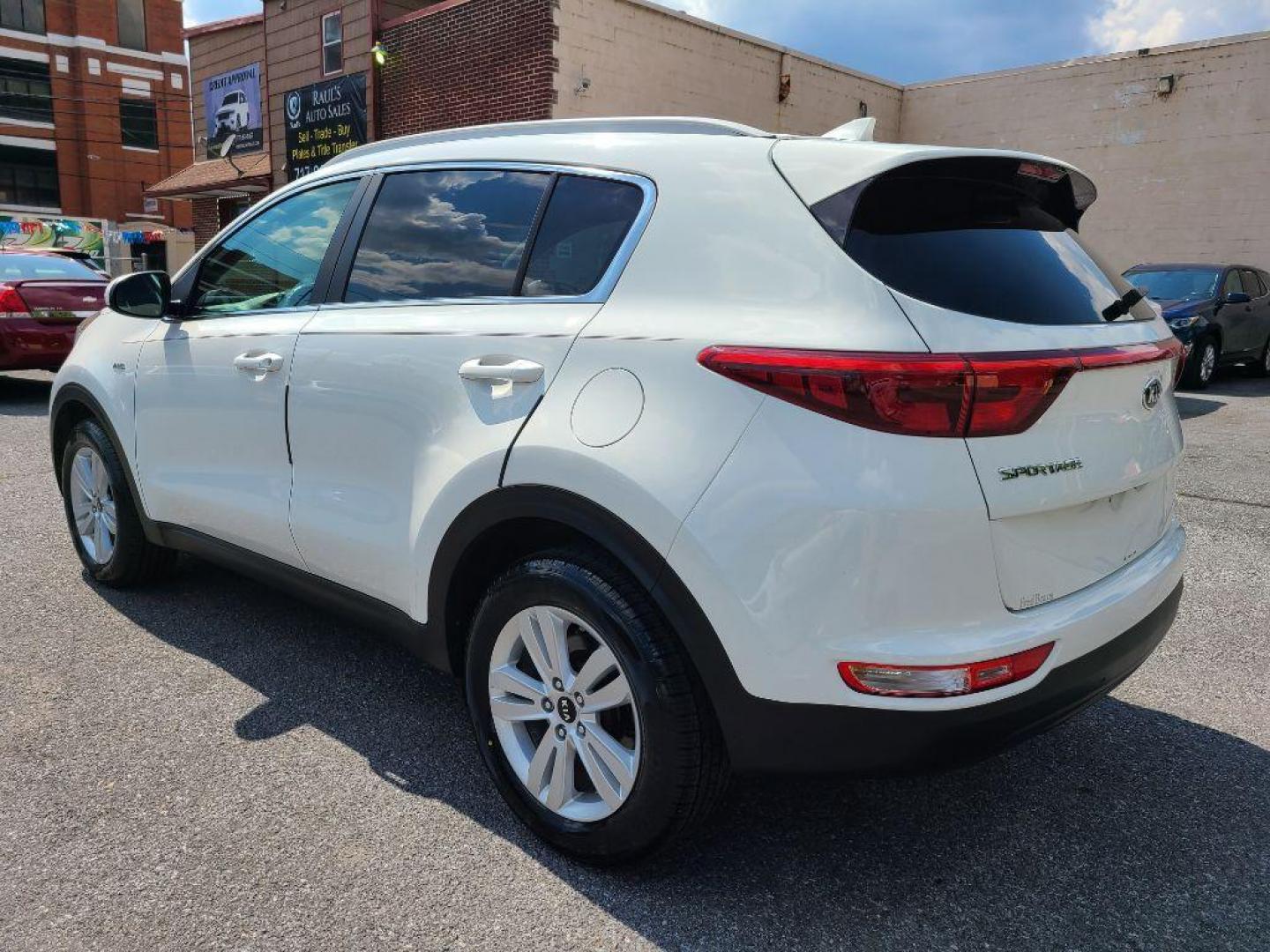 2017 WHITE KIA SPORTAGE LX (KNDPMCAC8H7) with an 2.4L engine, Automatic transmission, located at 117 North Cameron Street, Harrisburg, PA, 17101, (717) 963-8962, 40.266762, -76.875259 - WE FINANCE!!! Good Credit/ Bad Credit/ No Credit - ALL Trade-Ins Welcomed!!! ***Guaranteed Credit Approval*** APPLY ONLINE or CALL us TODAY ;) Internet Prices and Marketplace Prices are SPECIAL discounted ***CASH DEALS*** Retail Prices are higher. Please call us to discuss your cash and finan - Photo#2