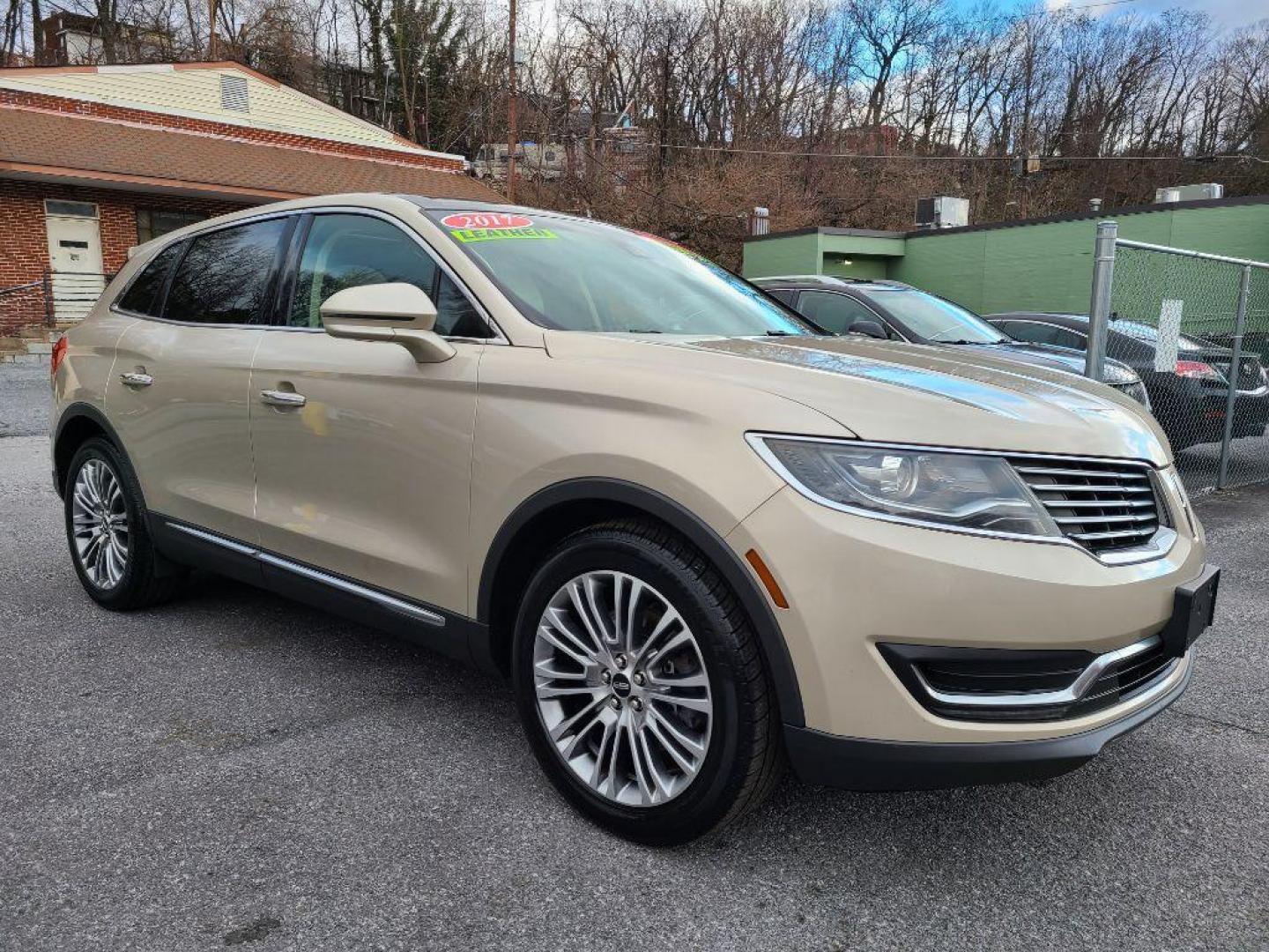 2017 BEIGE LINCOLN MKX RESERVE (2LMPJ8LR5HB) with an 3.7L engine, Automatic transmission, located at 117 North Cameron Street, Harrisburg, PA, 17101, (717) 963-8962, 40.266762, -76.875259 - WE FINANCE!!! Good Credit/ Bad Credit/ No Credit - ALL Trade-Ins Welcomed!!! ***Guaranteed Credit Approval*** APPLY ONLINE or CALL us TODAY ;) Internet Prices and Marketplace Prices are SPECIAL discounted ***CASH DEALS*** Retail Prices are higher. Please call us to discuss your cash and finan - Photo#6