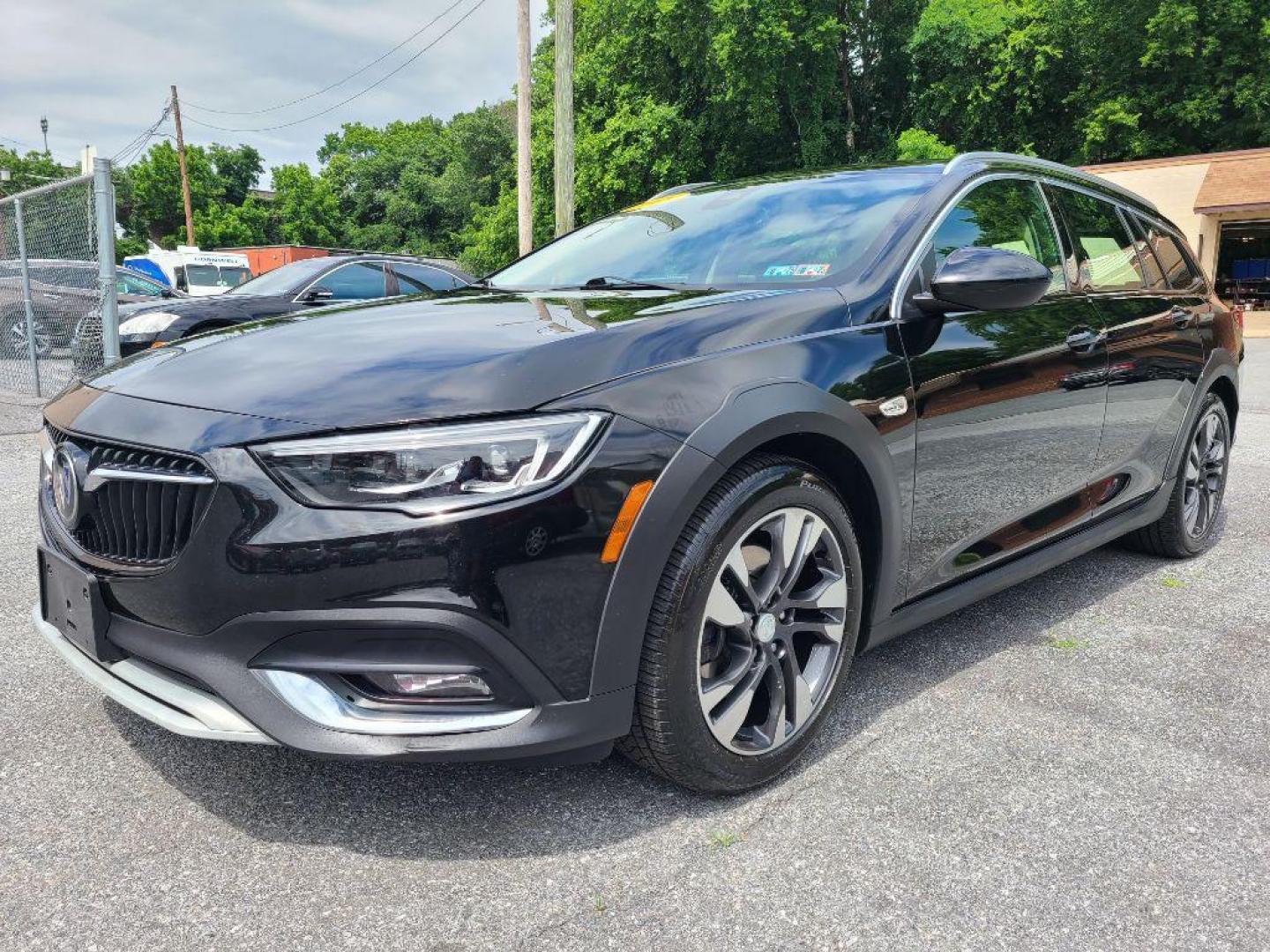 2018 BLACK BUICK REGAL TOURX ESSENCE (W04GV8SX6J1) with an 2.0L engine, Automatic transmission, located at 7981 Paxton Street, Harrisburg, PA, 17111, (717) 561-2926, 40.261490, -76.749229 - WE FINANCE!!! Good Credit/ Bad Credit/ No Credit - ALL Trade-Ins Welcomed!!! ***Guaranteed Credit Approval*** APPLY ONLINE or CALL us TODAY ;) Internet Prices and Marketplace Prices are SPECIAL discounted ***CASH DEALS*** Retail Prices are higher. Please call us to discuss your cash and finan - Photo#0