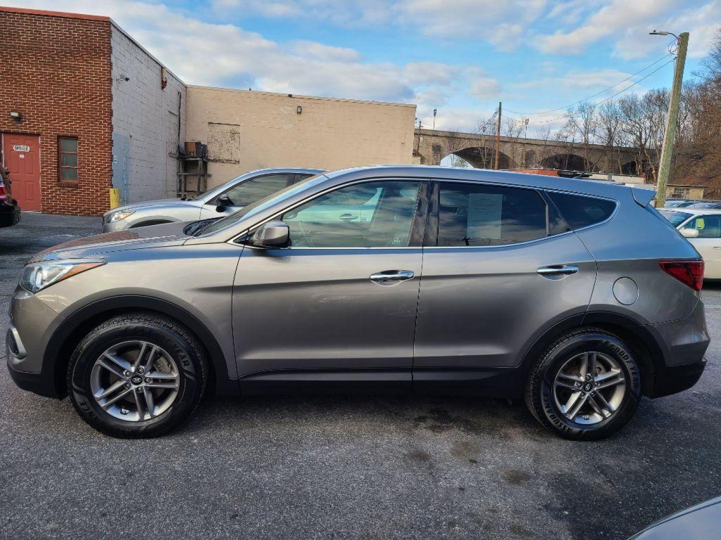 2018 GRAY HYUNDAI SANTA FE SPORT SPORT (5NMZT3LB4JH) with an 2.4L engine, Automatic transmission, located at 7981 Paxton Street, Harrisburg, PA, 17111, (717) 561-2926, 40.261490, -76.749229 - WE FINANCE!!! Good Credit/ Bad Credit/ No Credit - ALL Trade-Ins Welcomed!!! ***Guaranteed Credit Approval*** APPLY ONLINE or CALL us TODAY ;) Internet Prices and Marketplace Prices are SPECIAL discounted ***CASH DEALS*** Retail Prices are higher. Please call us to discuss your cash and finan - Photo#1