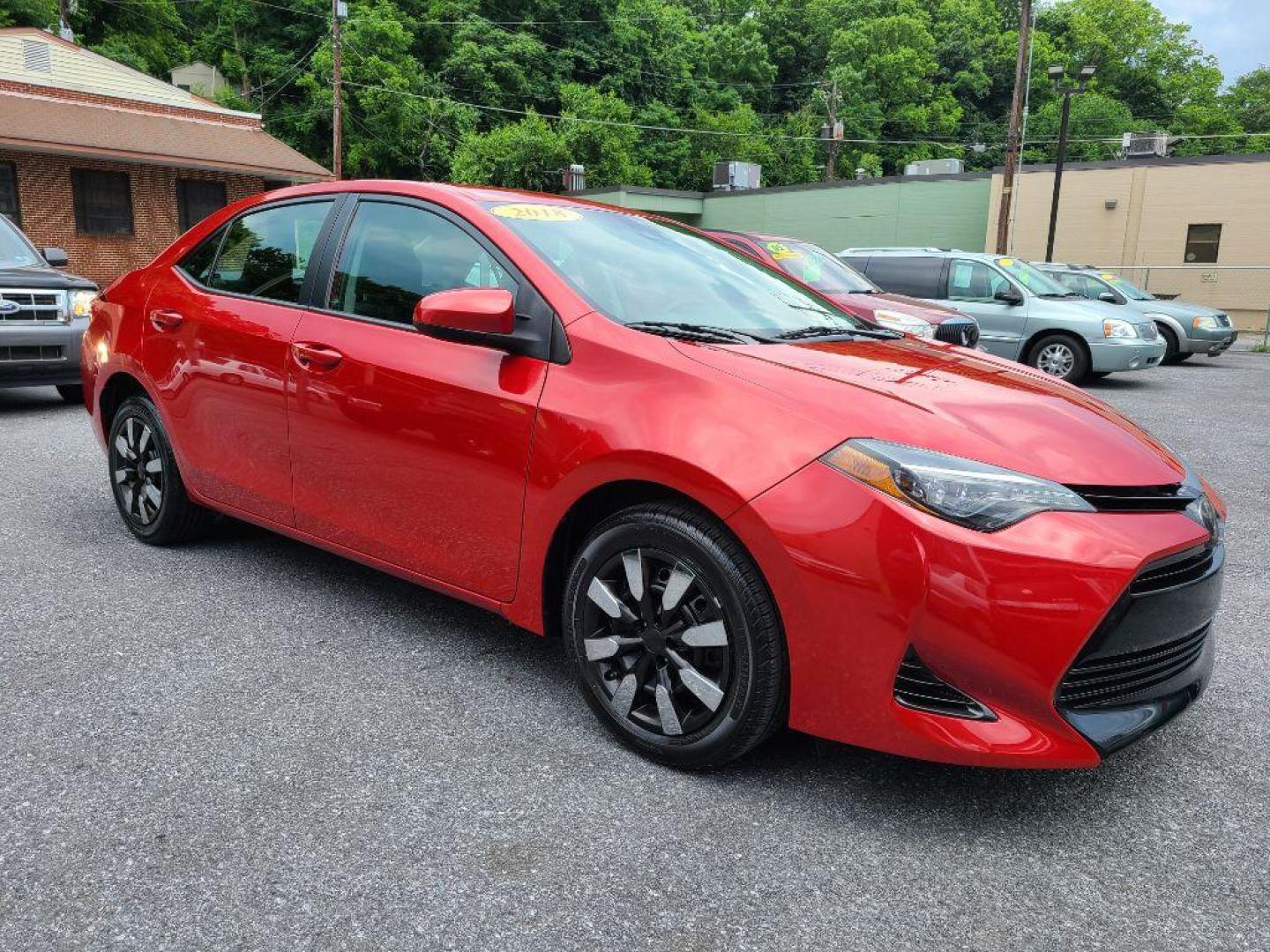 2018 RED TOYOTA COROLLA LE (2T1BURHE5JC) with an 1.8L engine, Continuously Variable transmission, located at 117 North Cameron Street, Harrisburg, PA, 17101, (717) 963-8962, 40.266762, -76.875259 - WE FINANCE!!! Good Credit/ Bad Credit/ No Credit - ALL Trade-Ins Welcomed!!! ***Guaranteed Credit Approval*** APPLY ONLINE or CALL us TODAY ;) Internet Prices and Marketplace Prices are SPECIAL discounted ***CASH DEALS*** Retail Prices are higher. Please call us to discuss your cash and finan - Photo#6