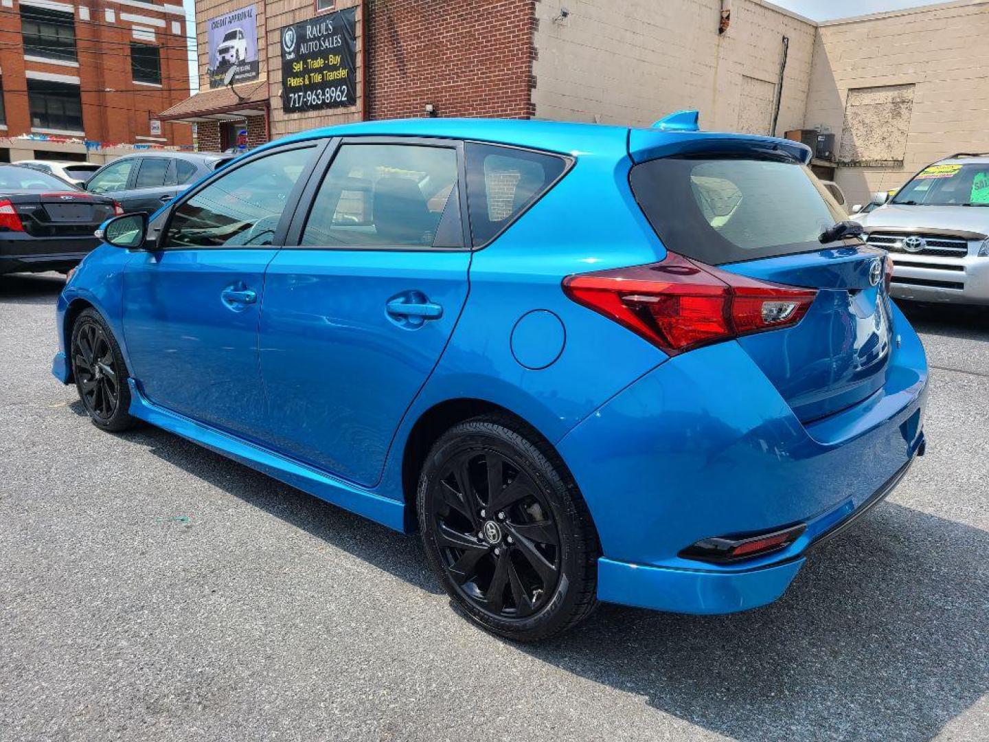 2018 BLUE TOYOTA COROLLA IM HATCHBACK (JTNKARJE1JJ) with an 1.8L engine, Continuously Variable transmission, located at 7981 Paxton Street, Harrisburg, PA, 17111, (717) 561-2926, 40.261490, -76.749229 - WE FINANCE!!! Good Credit/ Bad Credit/ No Credit - ALL Trade-Ins Welcomed!!! ***Guaranteed Credit Approval*** APPLY ONLINE or CALL us TODAY ;) Internet Prices and Marketplace Prices are SPECIAL discounted ***CASH DEALS*** Retail Prices are higher. Please call us to discuss your cash and finan - Photo#2