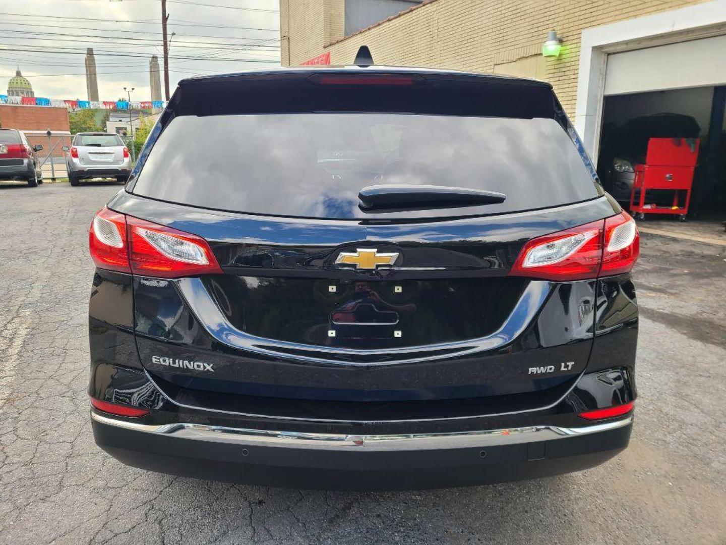 2019 BLACK CHEVROLET EQUINOX LT (2GNAXTEV5K6) with an 1.5L engine, Automatic transmission, located at 7981 Paxton Street, Harrisburg, PA, 17111, (717) 561-2926, 40.261490, -76.749229 - WE FINANCE!!! Good Credit/ Bad Credit/ No Credit - ALL Trade-Ins Welcomed!!! ***Guaranteed Credit Approval*** APPLY ONLINE or CALL us TODAY ;) Internet Prices and Marketplace Prices are SPECIAL discounted ***CASH DEALS*** Retail Prices are higher. Please call us to discuss your cash and finan - Photo#3