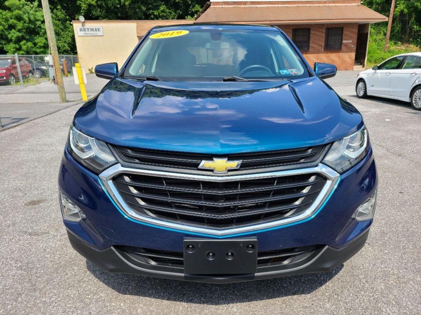 2019 BLUE CHEVROLET EQUINOX LT (2GNAXKEVXK6) with an 1.5L engine, Automatic transmission, located at 117 North Cameron Street, Harrisburg, PA, 17101, (717) 963-8962, 40.266762, -76.875259 - WE FINANCE!!! Good Credit/ Bad Credit/ No Credit - ALL Trade-Ins Welcomed!!! ***Guaranteed Credit Approval*** APPLY ONLINE or CALL us TODAY ;) Internet Prices and Marketplace Prices are SPECIAL discounted ***CASH DEALS*** Retail Prices are higher. Please call us to discuss your cash and finan - Photo#7