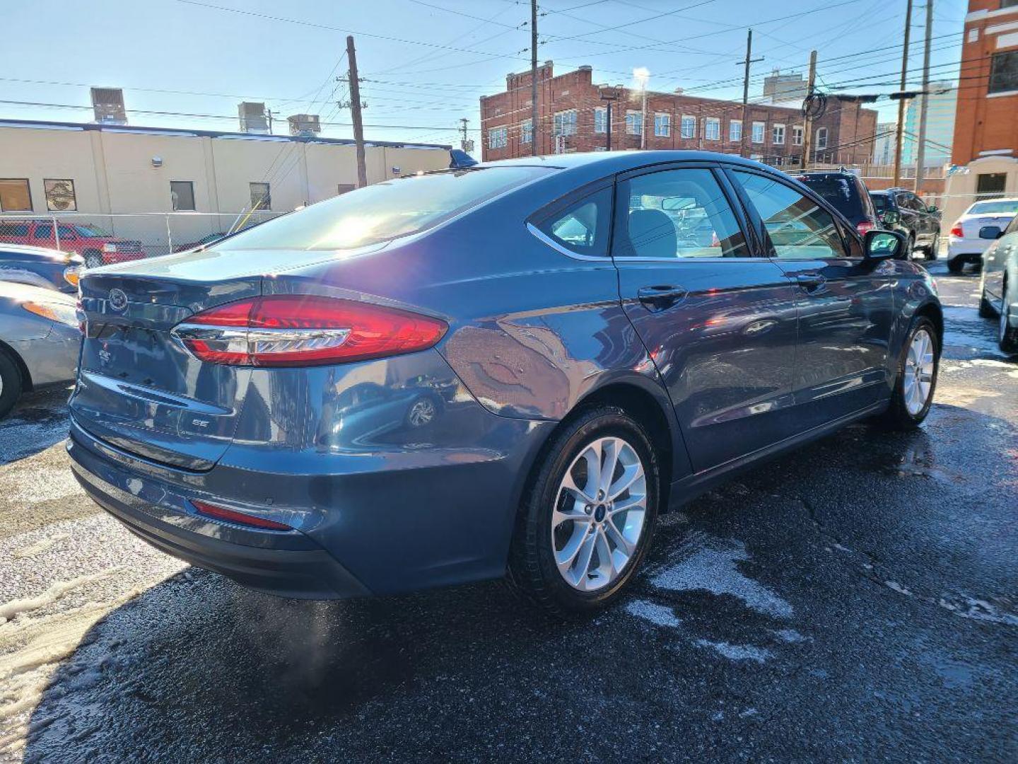 2019 BLUE FORD FUSION SE (3FA6P0H74KR) with an 2.5L engine, Automatic transmission, located at 7981 Paxton Street, Harrisburg, PA, 17111, (717) 561-2926, 40.261490, -76.749229 - WE FINANCE!!! Good Credit/ Bad Credit/ No Credit - ALL Trade-Ins Welcomed!!! ***Guaranteed Credit Approval*** APPLY ONLINE or CALL us TODAY ;) Internet Prices and Marketplace Prices are SPECIAL discounted ***CASH DEALS*** Retail Prices are higher. Please call us to discuss your cash and finan - Photo#3