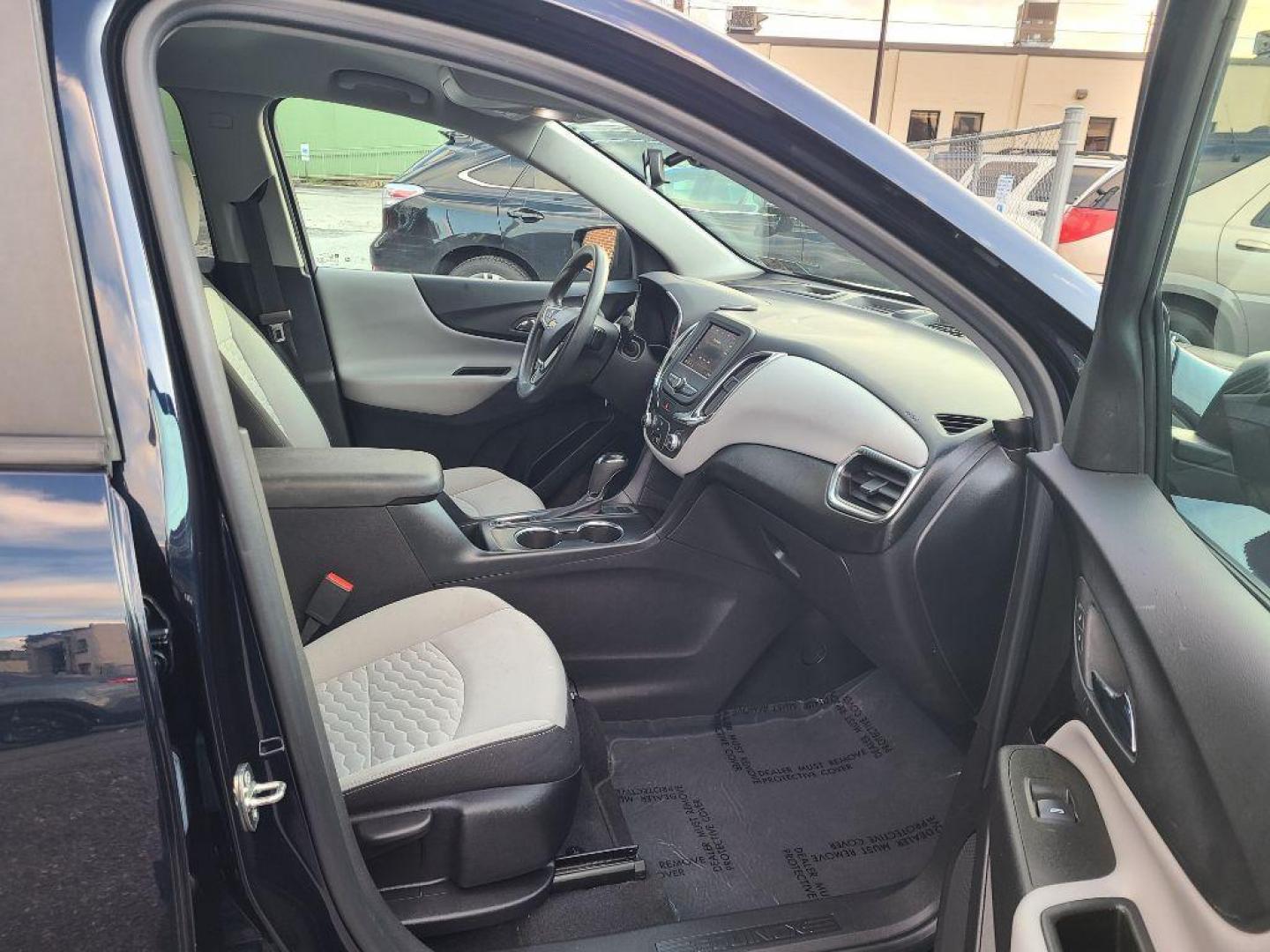 2020 BLUE CHEVROLET EQUINOX LS (3GNAXSEV6LS) with an 1.5L engine, Automatic transmission, located at 7981 Paxton Street, Harrisburg, PA, 17111, (717) 561-2926, 40.261490, -76.749229 - WE FINANCE!!! Good Credit/ Bad Credit/ No Credit - ALL Trade-Ins Welcomed!!! ***Guaranteed Credit Approval*** APPLY ONLINE or CALL us TODAY ;) Internet Prices and Marketplace Prices are SPECIAL discounted ***CASH DEALS*** Retail Prices are higher. Please call us to discuss your cash and finan - Photo#9