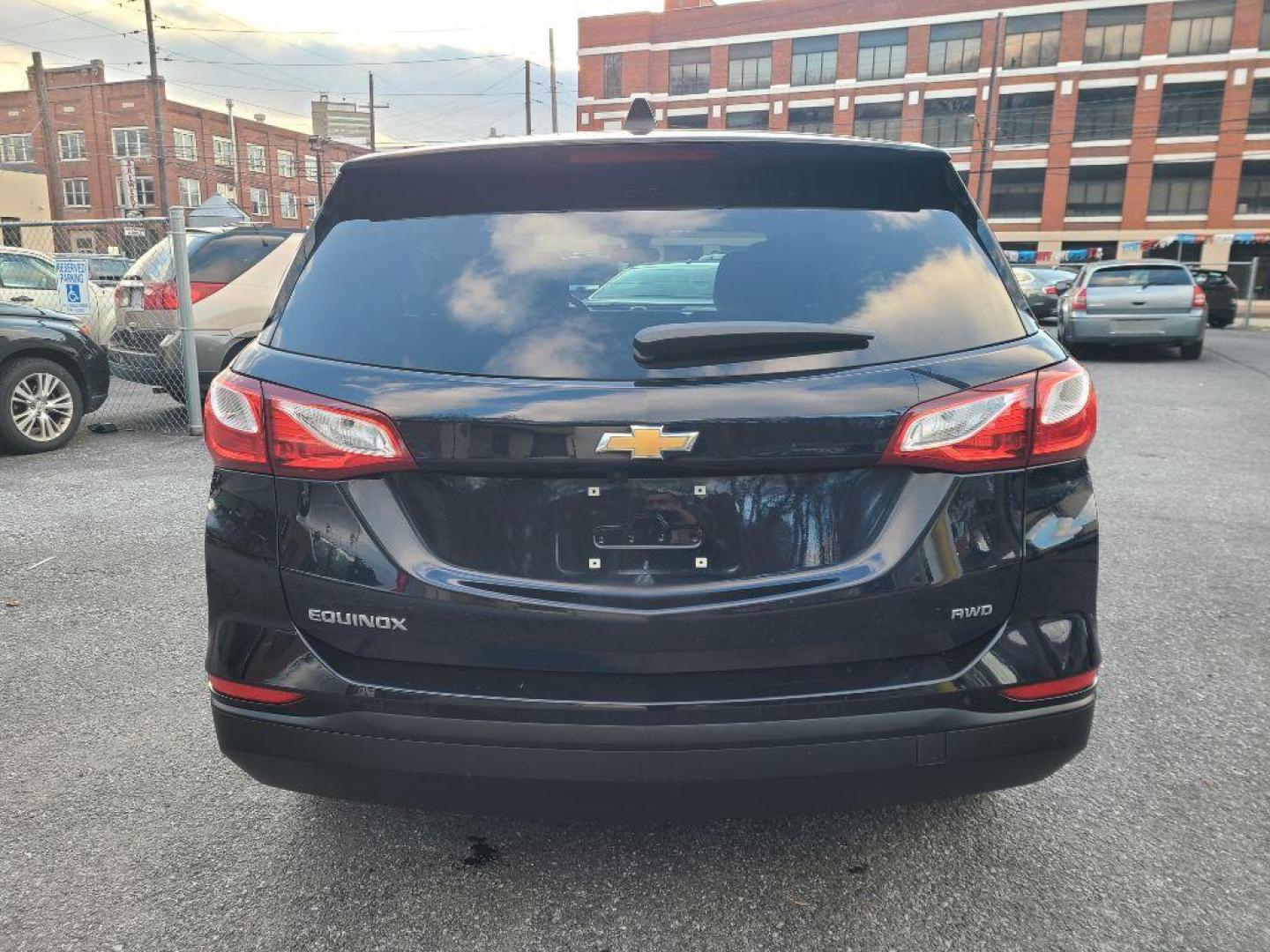 2020 BLUE CHEVROLET EQUINOX LS (3GNAXSEV6LS) with an 1.5L engine, Automatic transmission, located at 7981 Paxton Street, Harrisburg, PA, 17111, (717) 561-2926, 40.261490, -76.749229 - WE FINANCE!!! Good Credit/ Bad Credit/ No Credit - ALL Trade-Ins Welcomed!!! ***Guaranteed Credit Approval*** APPLY ONLINE or CALL us TODAY ;) Internet Prices and Marketplace Prices are SPECIAL discounted ***CASH DEALS*** Retail Prices are higher. Please call us to discuss your cash and finan - Photo#3