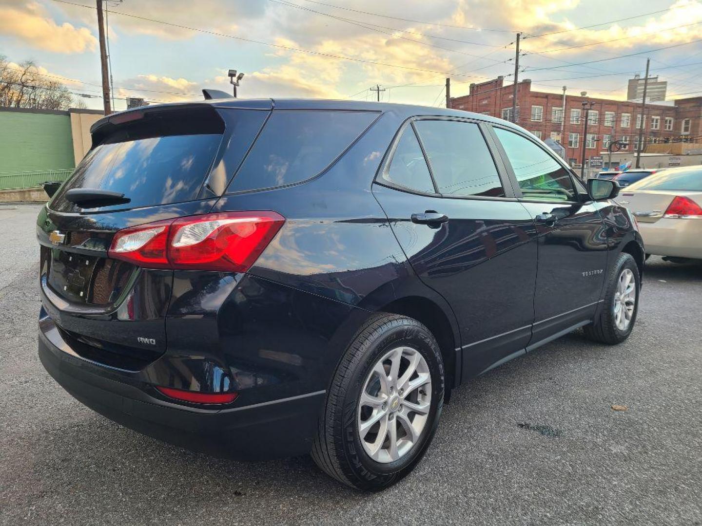 2020 BLUE CHEVROLET EQUINOX LS (3GNAXSEV6LS) with an 1.5L engine, Automatic transmission, located at 7981 Paxton Street, Harrisburg, PA, 17111, (717) 561-2926, 40.261490, -76.749229 - WE FINANCE!!! Good Credit/ Bad Credit/ No Credit - ALL Trade-Ins Welcomed!!! ***Guaranteed Credit Approval*** APPLY ONLINE or CALL us TODAY ;) Internet Prices and Marketplace Prices are SPECIAL discounted ***CASH DEALS*** Retail Prices are higher. Please call us to discuss your cash and finan - Photo#4