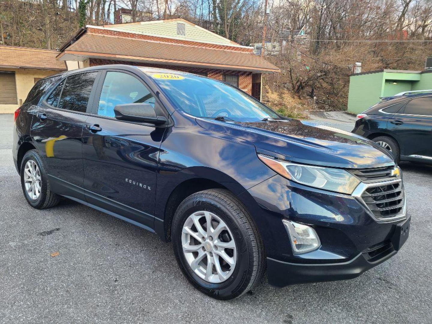 2020 BLUE CHEVROLET EQUINOX LS (3GNAXSEV6LS) with an 1.5L engine, Automatic transmission, located at 7981 Paxton Street, Harrisburg, PA, 17111, (717) 561-2926, 40.261490, -76.749229 - WE FINANCE!!! Good Credit/ Bad Credit/ No Credit - ALL Trade-Ins Welcomed!!! ***Guaranteed Credit Approval*** APPLY ONLINE or CALL us TODAY ;) Internet Prices and Marketplace Prices are SPECIAL discounted ***CASH DEALS*** Retail Prices are higher. Please call us to discuss your cash and finan - Photo#6