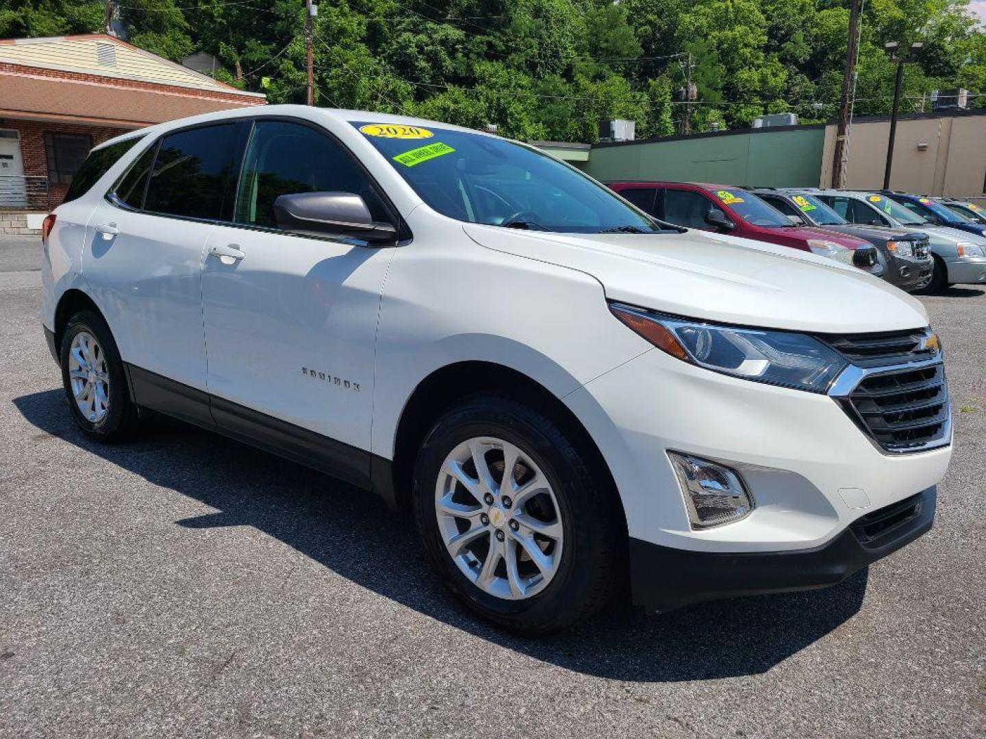 2020 WHITE CHEVROLET EQUINOX LT (2GNAXUEV3L6) with an 1.5L engine, Automatic transmission, located at 7981 Paxton Street, Harrisburg, PA, 17111, (717) 561-2926, 40.261490, -76.749229 - WE FINANCE!!! Good Credit/ Bad Credit/ No Credit - ALL Trade-Ins Welcomed!!! ***Guaranteed Credit Approval*** APPLY ONLINE or CALL us TODAY ;) Internet Prices and Marketplace Prices are SPECIAL discounted ***CASH DEALS*** Retail Prices are higher. Please call us to discuss your cash and finan - Photo#6