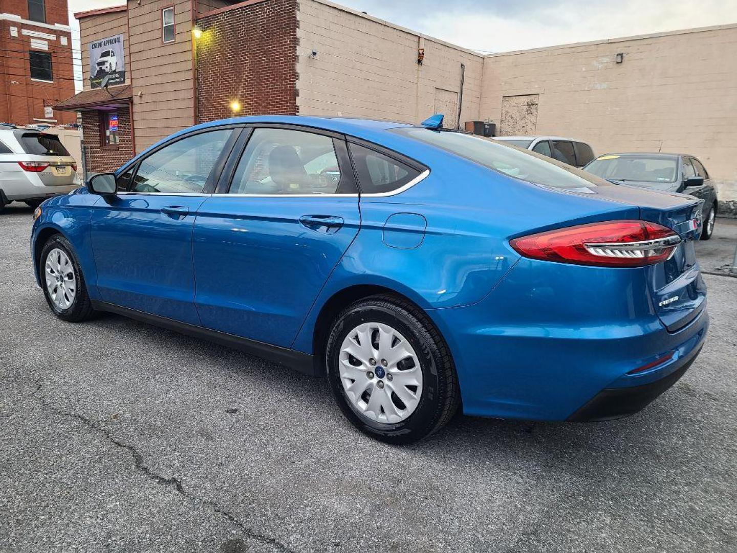 2020 BLUE FORD FUSION S (3FA6P0G76LR) with an 2.5L engine, Automatic transmission, located at 7981 Paxton Street, Harrisburg, PA, 17111, (717) 561-2926, 40.261490, -76.749229 - WE FINANCE!!! Good Credit/ Bad Credit/ No Credit - ALL Trade-Ins Welcomed!!! ***Guaranteed Credit Approval*** APPLY ONLINE or CALL us TODAY ;) Internet Prices and Marketplace Prices are SPECIAL discounted ***CASH DEALS*** Retail Prices are higher. Please call us to discuss your cash and finan - Photo#2